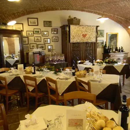 Agriturismo La Longa Alojamento de Turismo Rural *