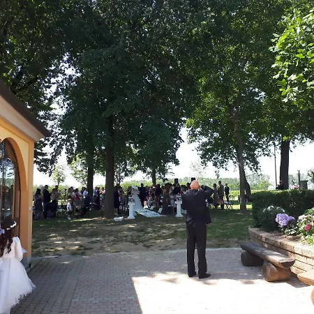 Agriturismo La Longa