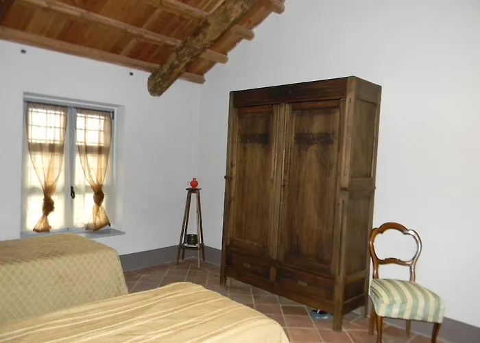 Lantgård Agriturismo La Longa Poirino